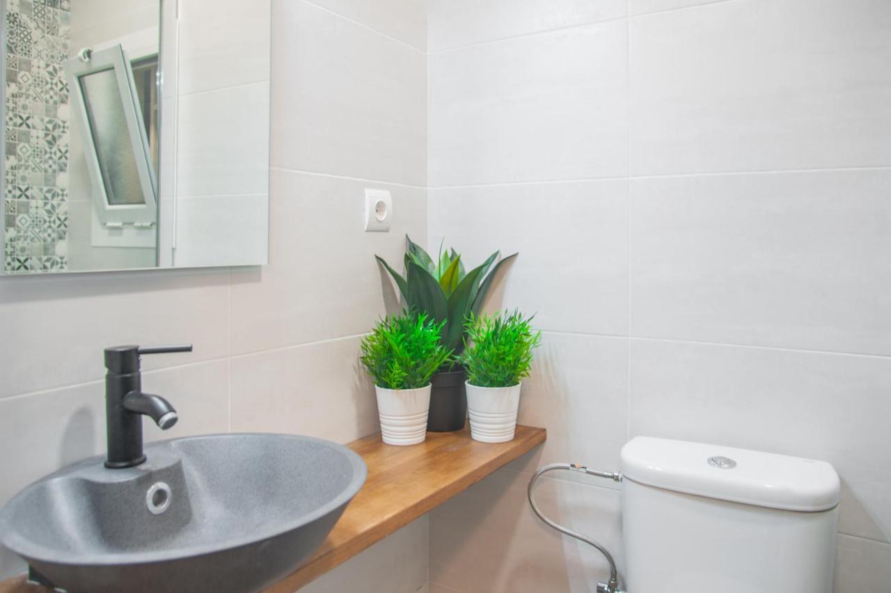 Db Nice Apartment Sagrada Familia Барселона Экстерьер фото